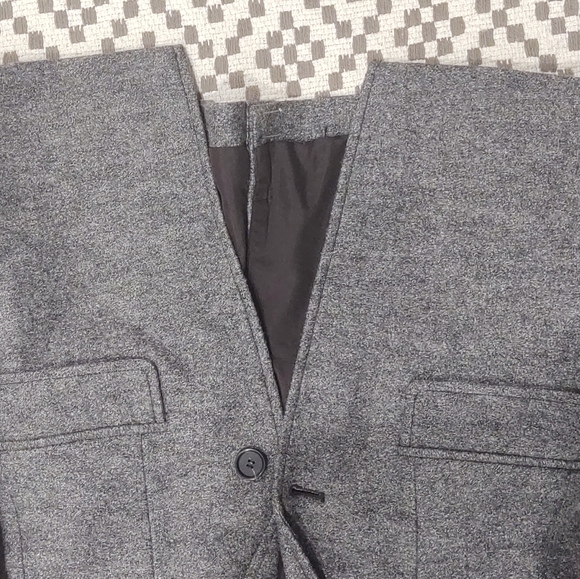 Loft jacket/blazer - Picture 2 of 3